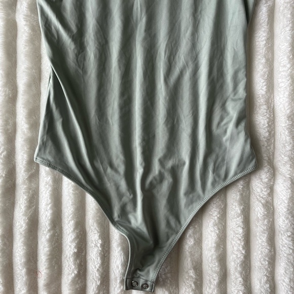 Express Women's Bodysuit in Sage - Picture 3 of 5